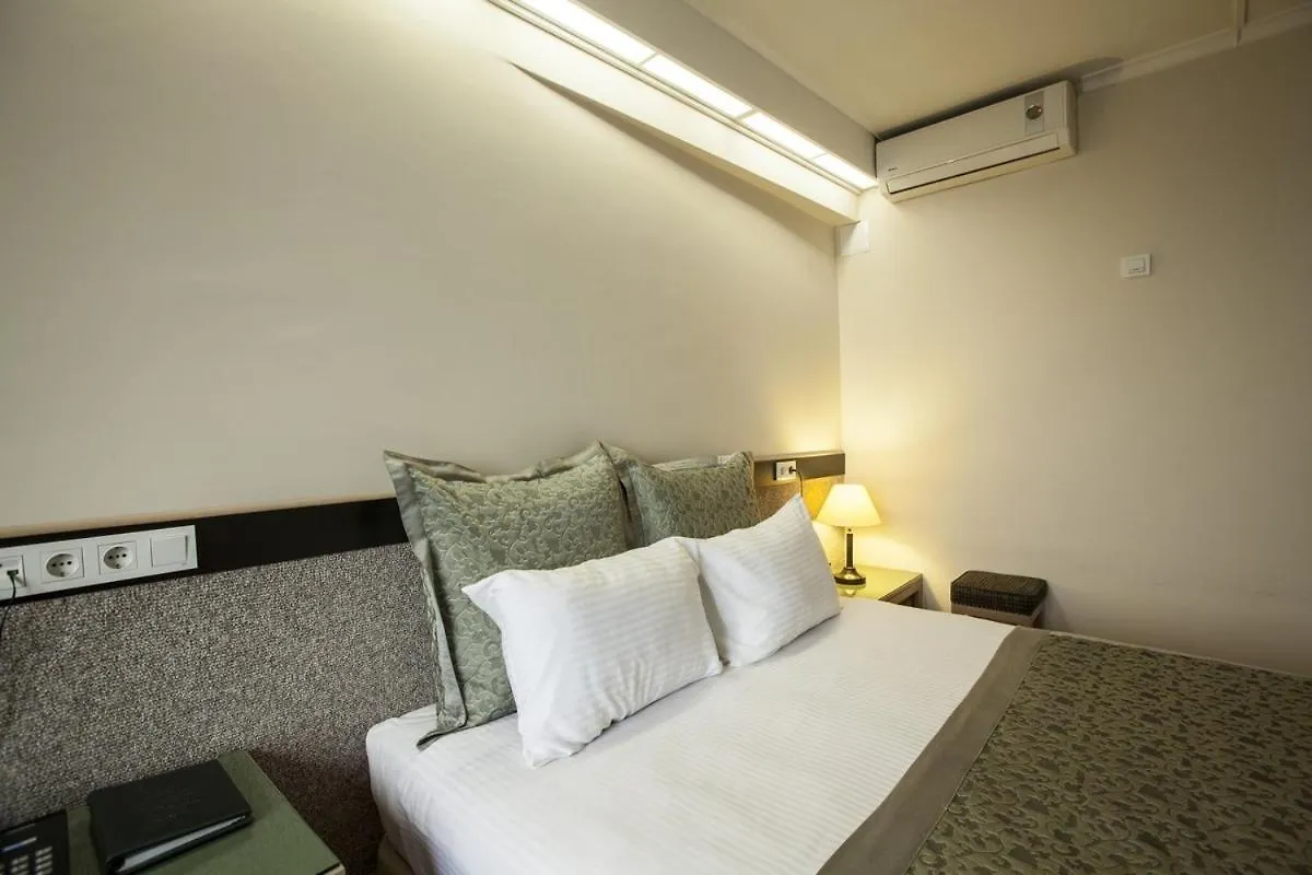 Kadikoey Rihtim Hotel Стамбул 3*,