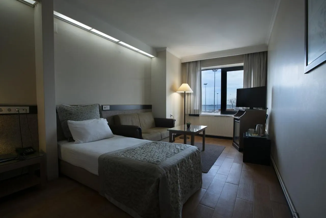 Kadikoey Rihtim Hotel Isztambul Törökország